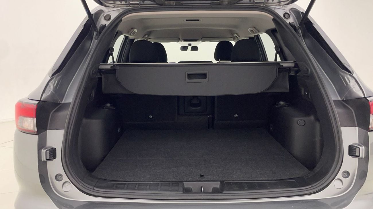 ميتسوبيشي آوتلاندر 2.5L 2023 | 0 DP | 1013/Month | 30 Day Return | Service History