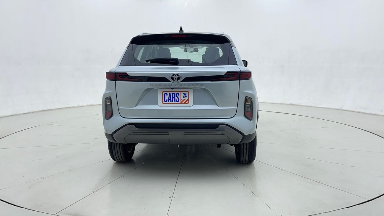 تويوتا أوربان كروزر GLX 1.5 | بدون دفعة مقدمة | اختبار القيادة في المنزل