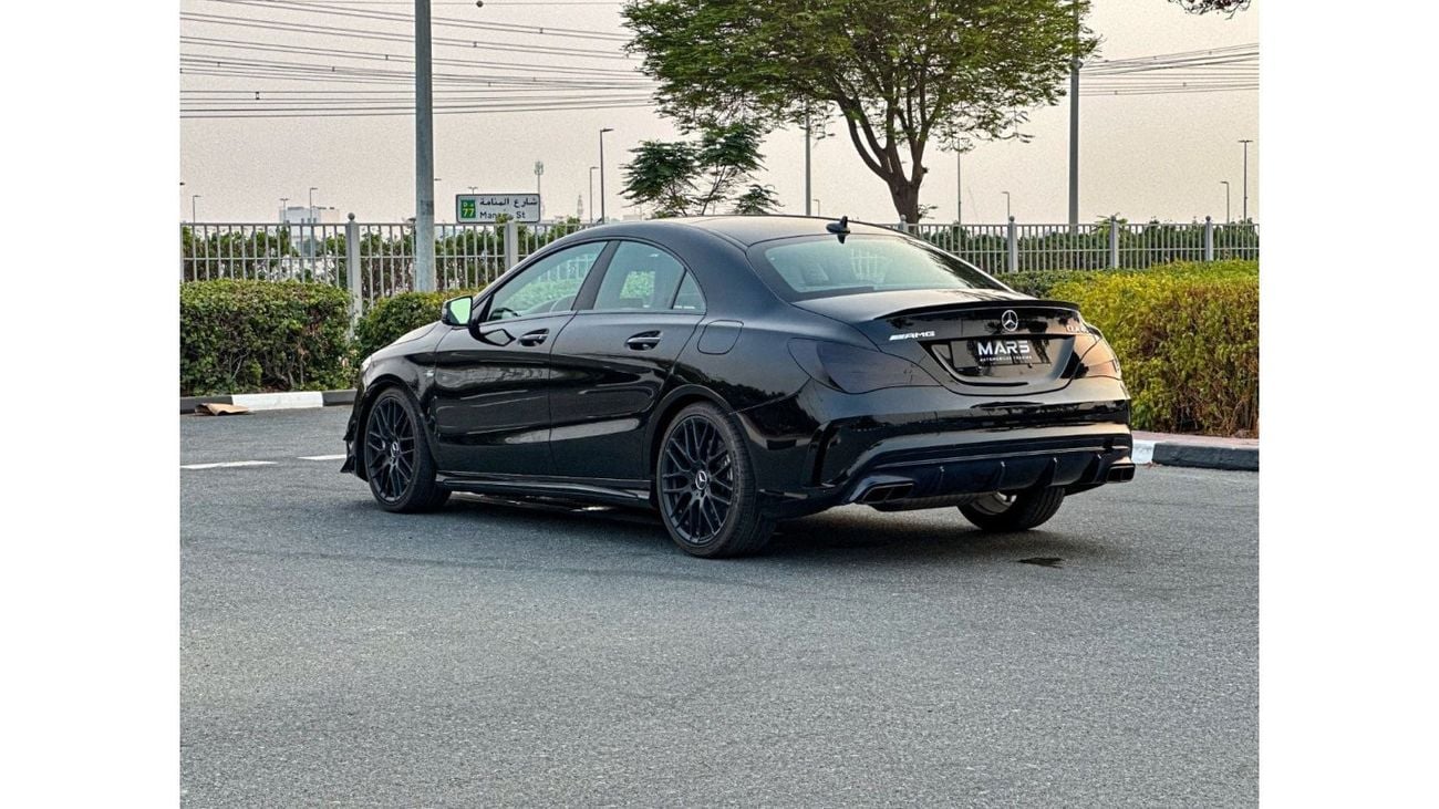 مرسيدس بنز CLA 45 AMG Std Std