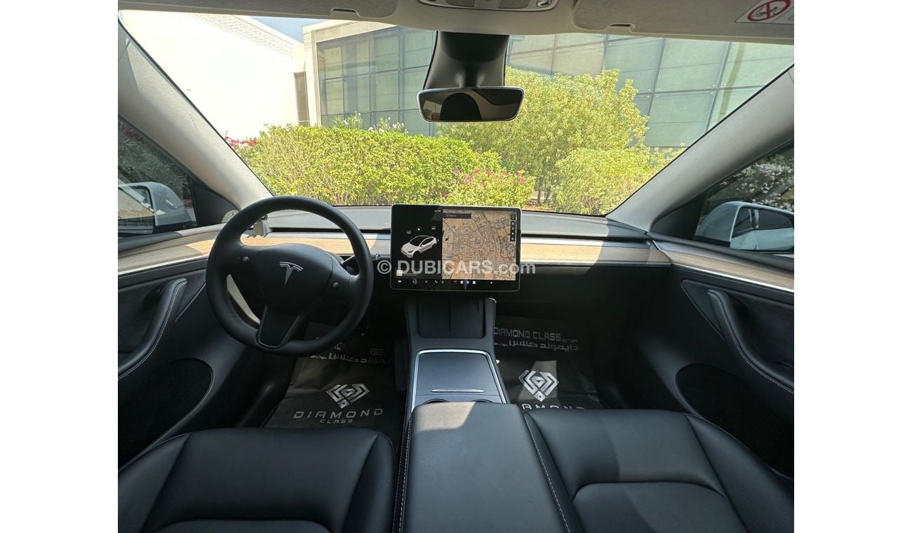 Tesla Model Y Tesla Model Y Long Range  Auto Pilot  2022 GCC Under Warranty