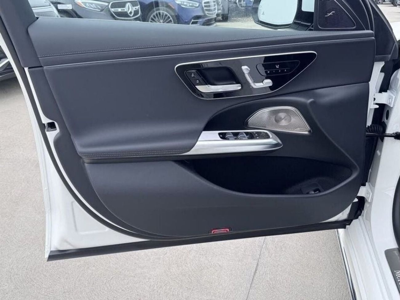 Mercedes-Benz E 450 4MATIC Sedan Brand New * Export Price *