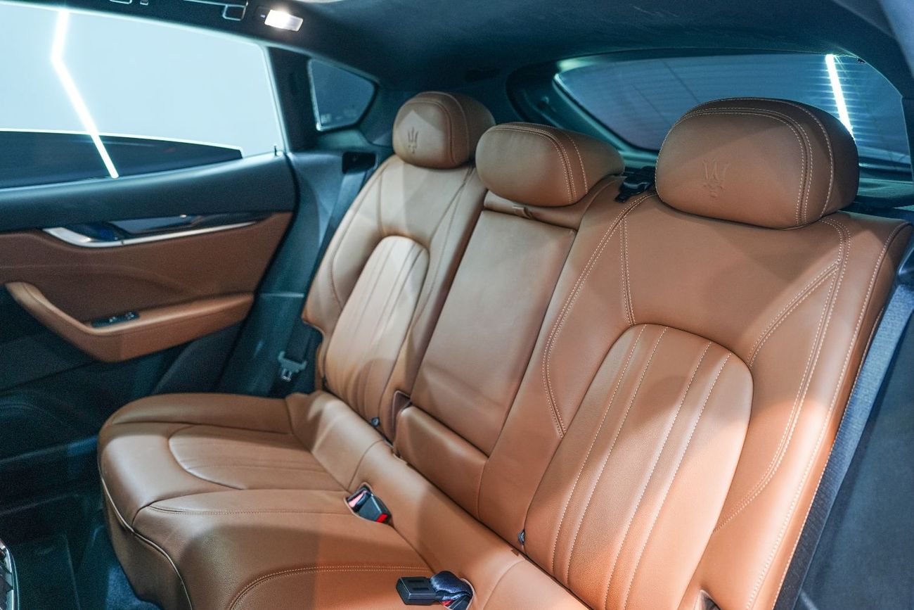 مازيراتي ليفونت Std 3.0L (350 HP) 2019 Maserati Levante Q4, Panoramic Roof, Very Low Mileage, GCC Specs!!