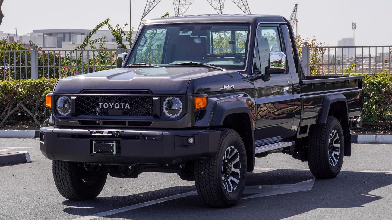 Toyota Land Cruiser Pick Up LX 4.0 L V6