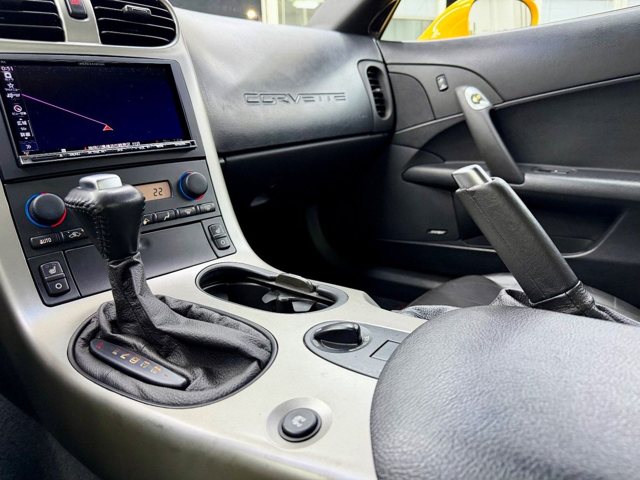 شيفروليه كورفت Original paint .. LS2 .. Perfect Condition .. Japan import ..