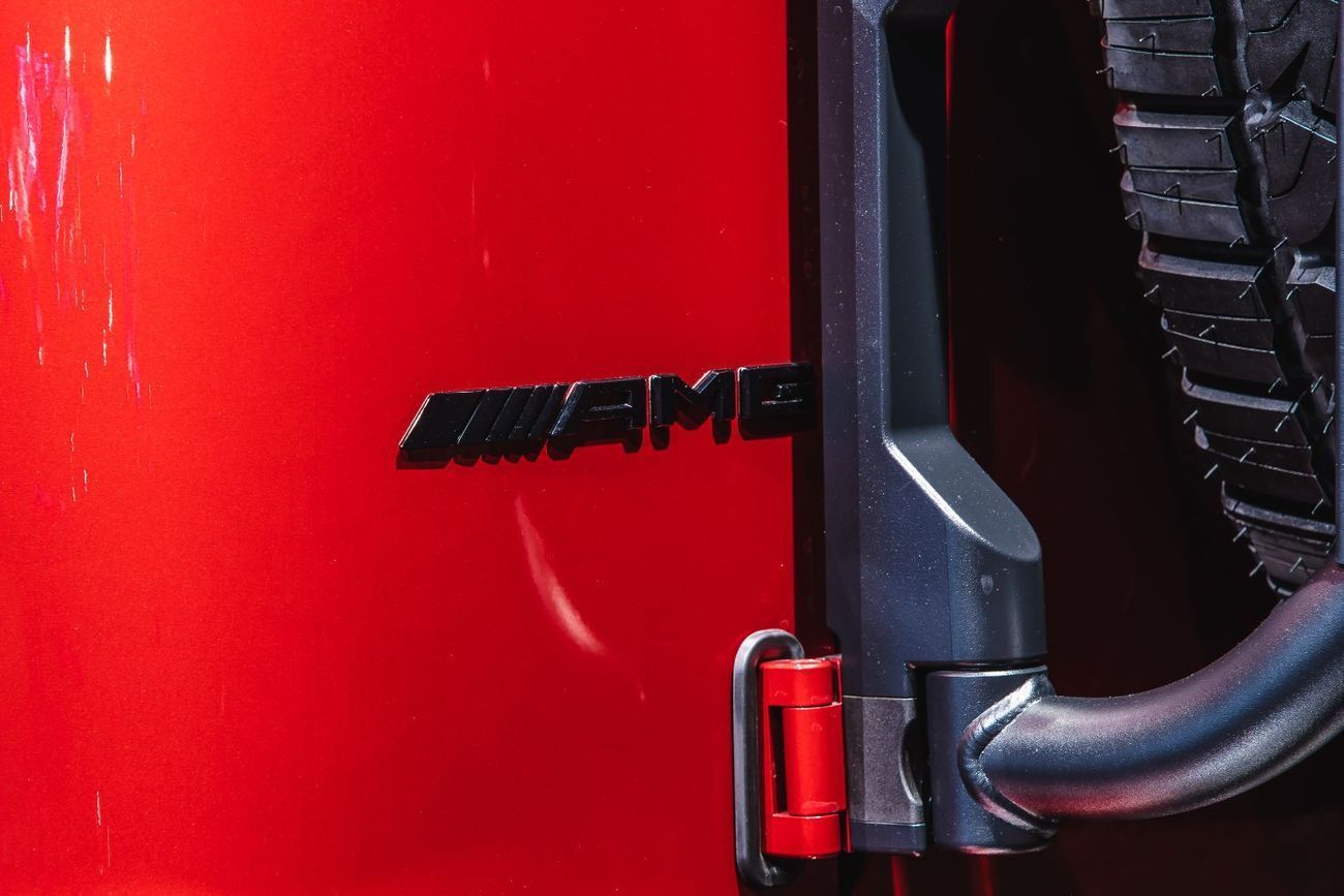 مرسيدس بنز G 63 AMG 4X4² Mercedes-Benz AMG G63 4x4² + Night II + Superior + TV