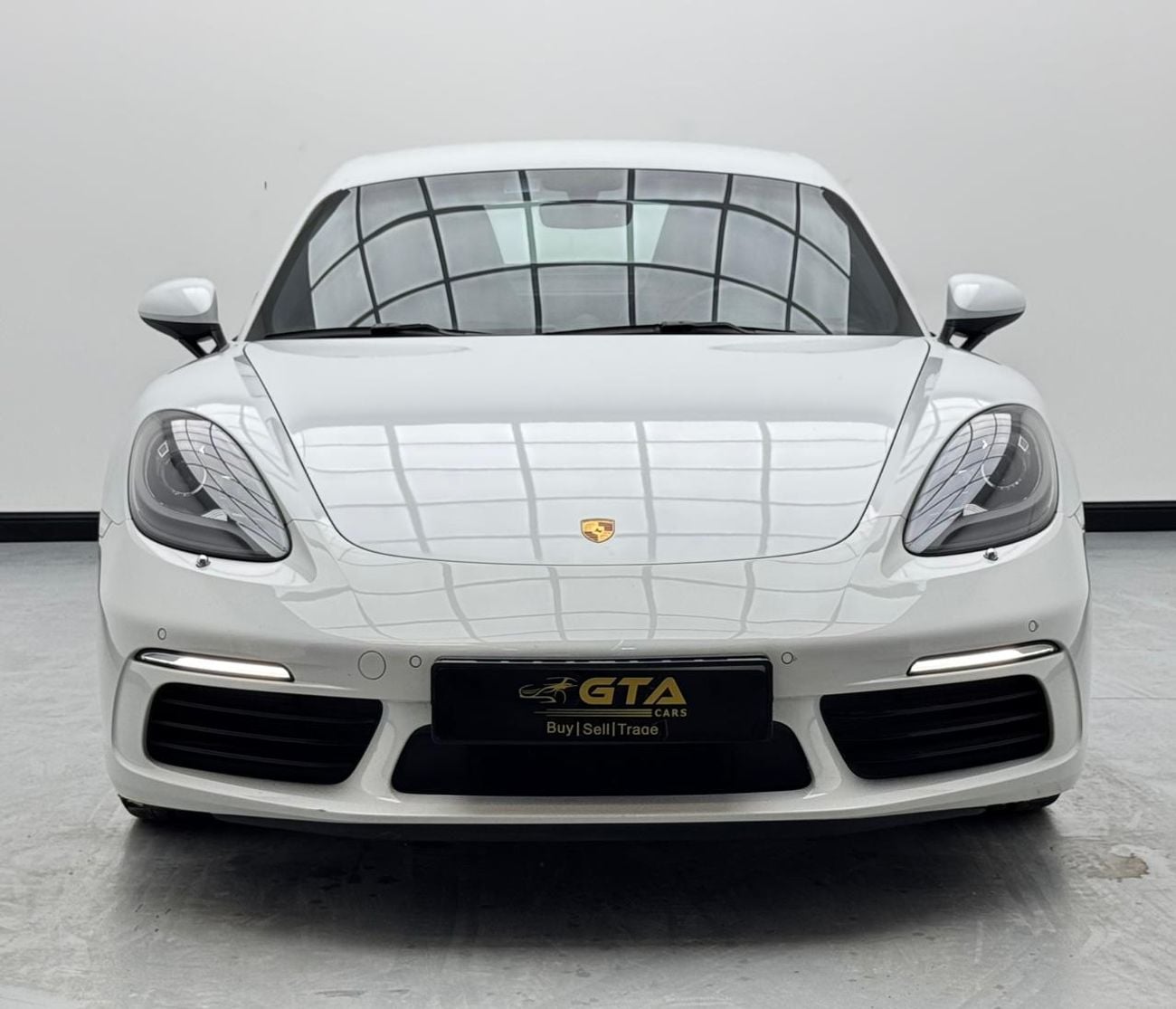 بورش كايمان 718 Std 2.0L A/T 2020 Porsche 718 Cayman, 1 Year Warranty, Full Service History, Excellent Condition, GC