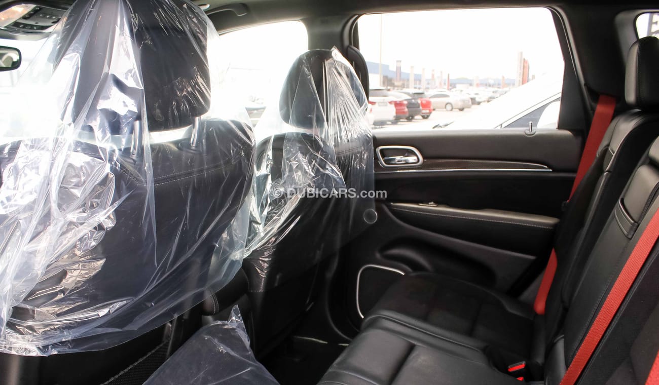 جيب جراند شيروكي SRT