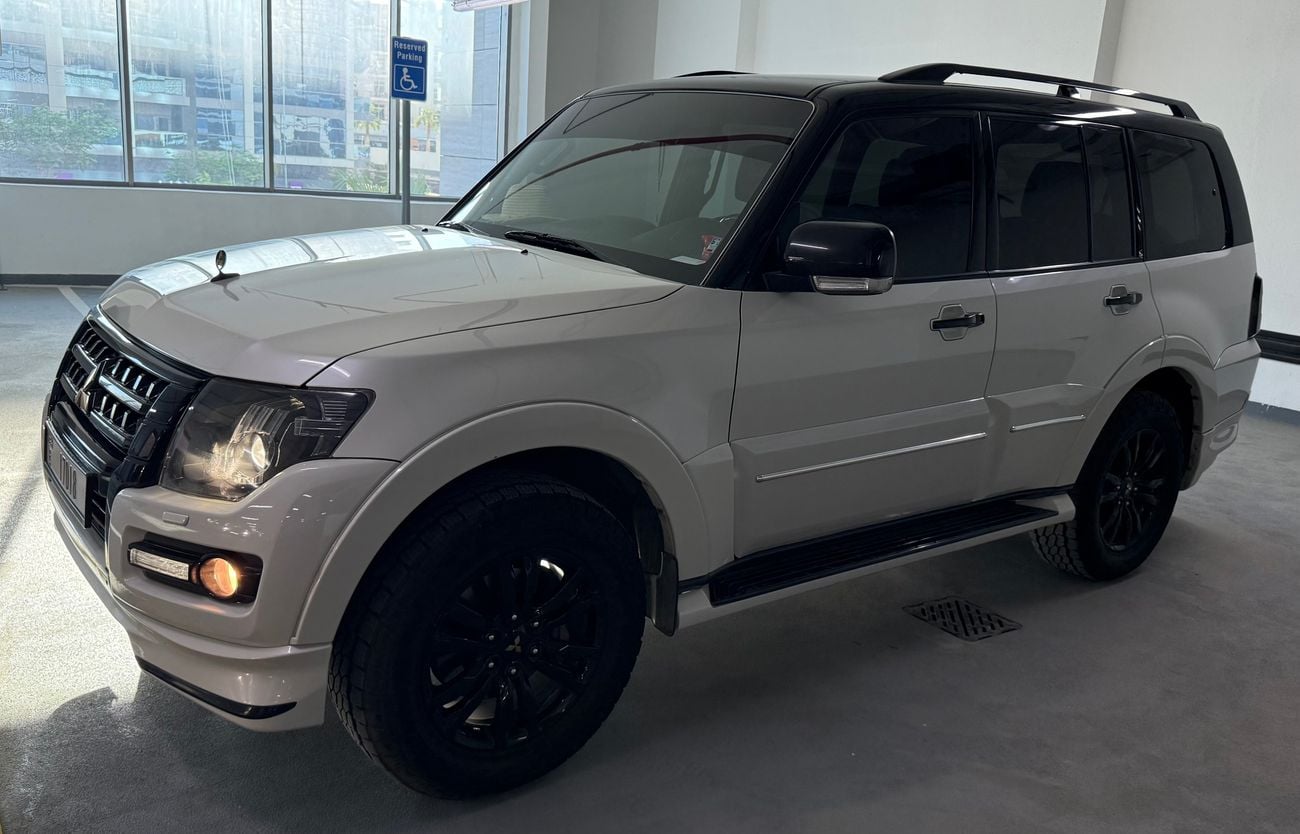ميتسوبيشي باجيرو Mitsubishi Pajero Signature Edition 2020 3.8L GCC Specs | Firest owner
