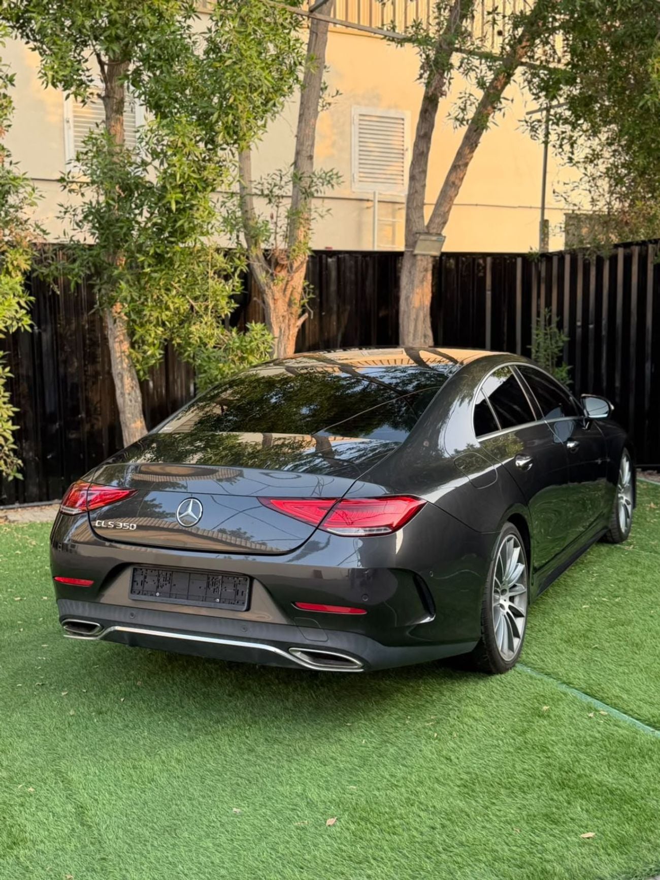 مرسيدس بنز CLS 350 ستاندارد