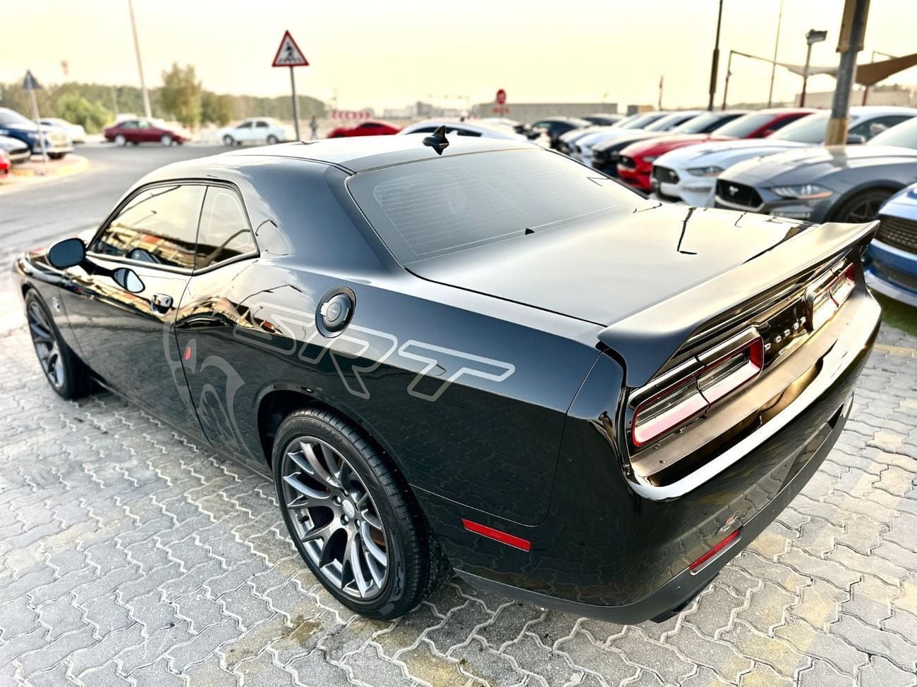 Dodge Challenger HELLCAT SRT Hellcat 6.2L (707 HP) | Monthly 2850/- | 0% DP | Front Radar | Blindspot | # 84687