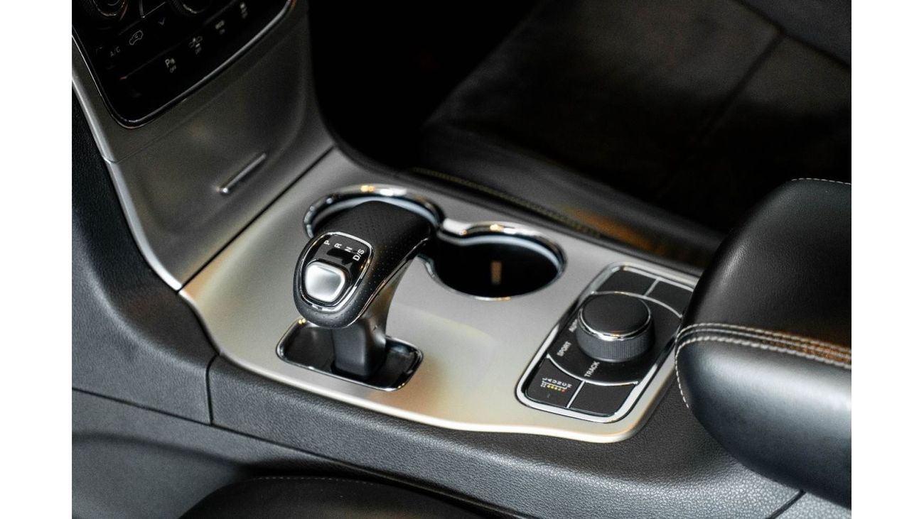 Jeep Grand Cherokee SRT