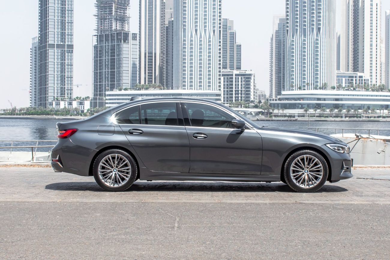 بي أم دبليو 320 Luxury Line