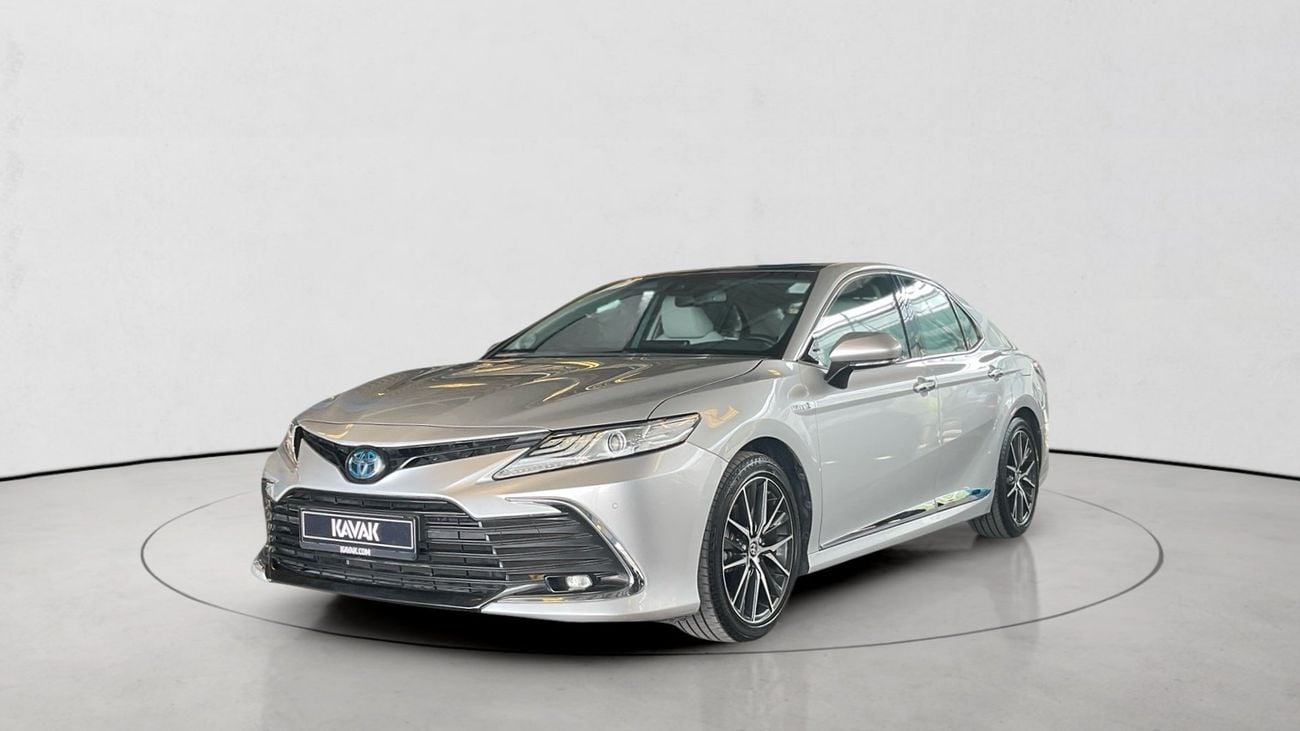 Toyota Camry 2.5 LIMITED HYBRID E-CVT | Guaranteed Warranty | 0 Down Payment