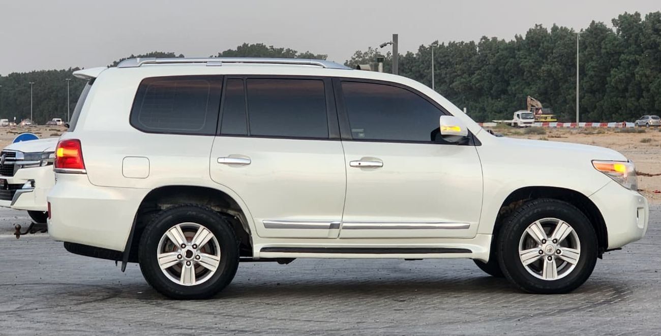 Toyota Land Cruiser GXR