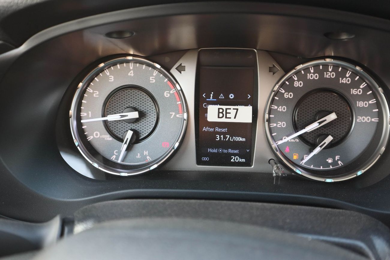 تويوتا هيلوكس GL 2.7L Single Cab Utility