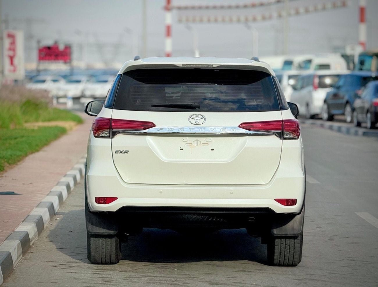 Toyota Fortuner EXR 2.7L (160 HP)