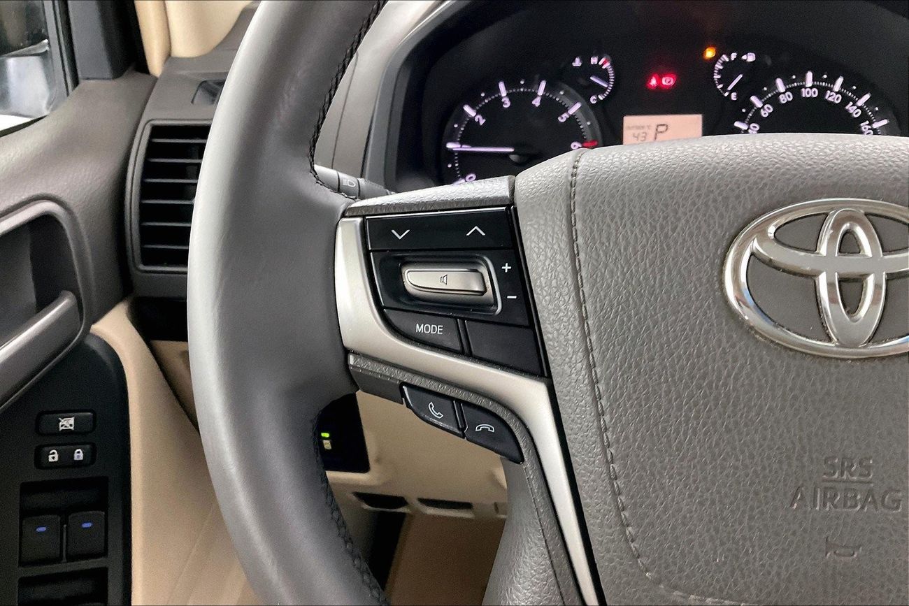 تويوتا برادو GXR | ضمان مجاني لمدة عام | 0 دفعة أولى