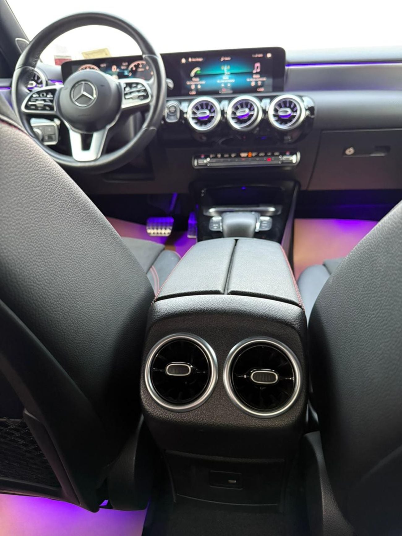 مرسيدس بنز A 220