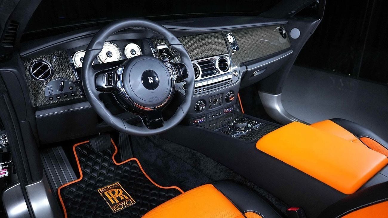 Rolls-Royce Onyx Wraith | LIMITED OFFER  | IMMACULATE CONDITION | BLACK BADGE | 624 HP | 3-YEAR WARRANTY AND SERVICE