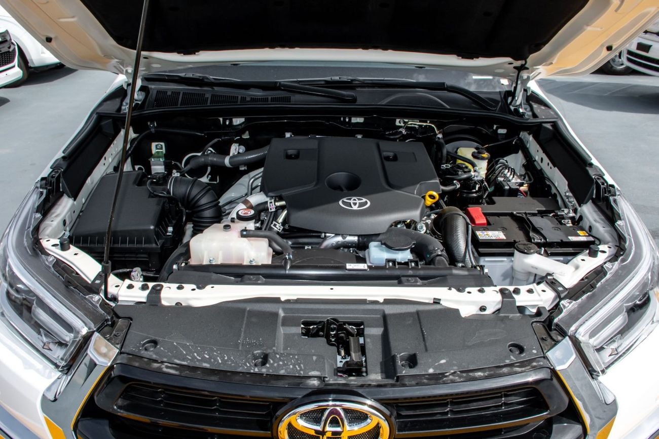 Toyota Hilux Toyota Hilux Country Double Cab 2.8L 4x4 Turbo Diesel | Saudi Specifications | Brand New 0KM | Expor