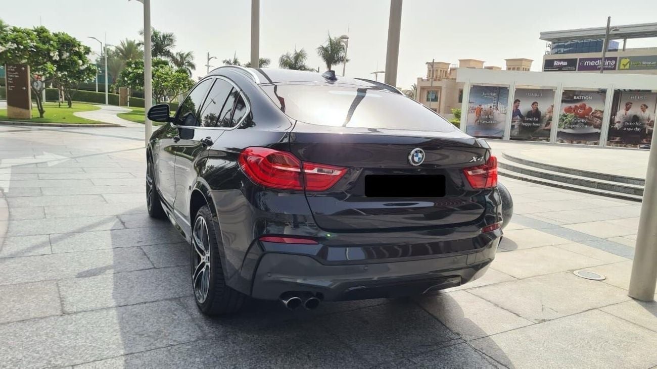 بي أم دبليو X4