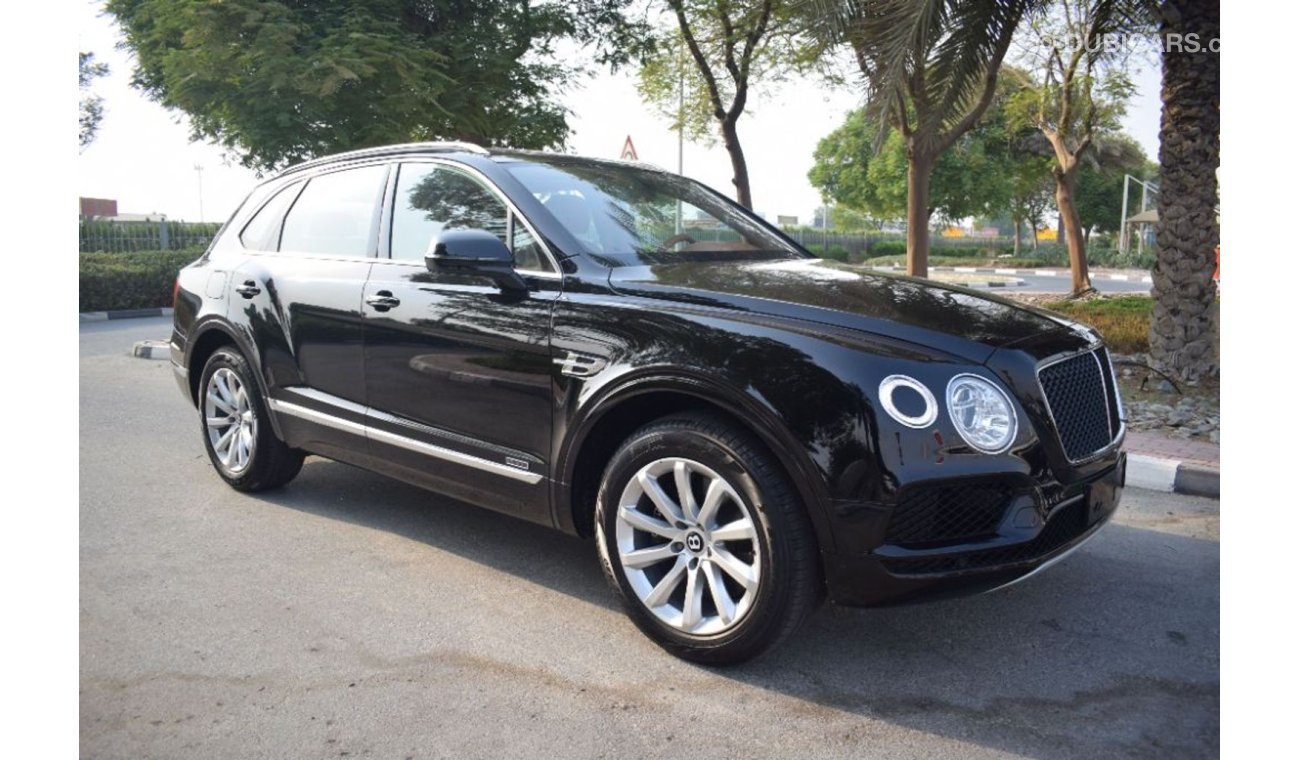 Bentley Bentayga 2018 TURBO DIESEL ENGINE V8 VERY LOW MILEAGE