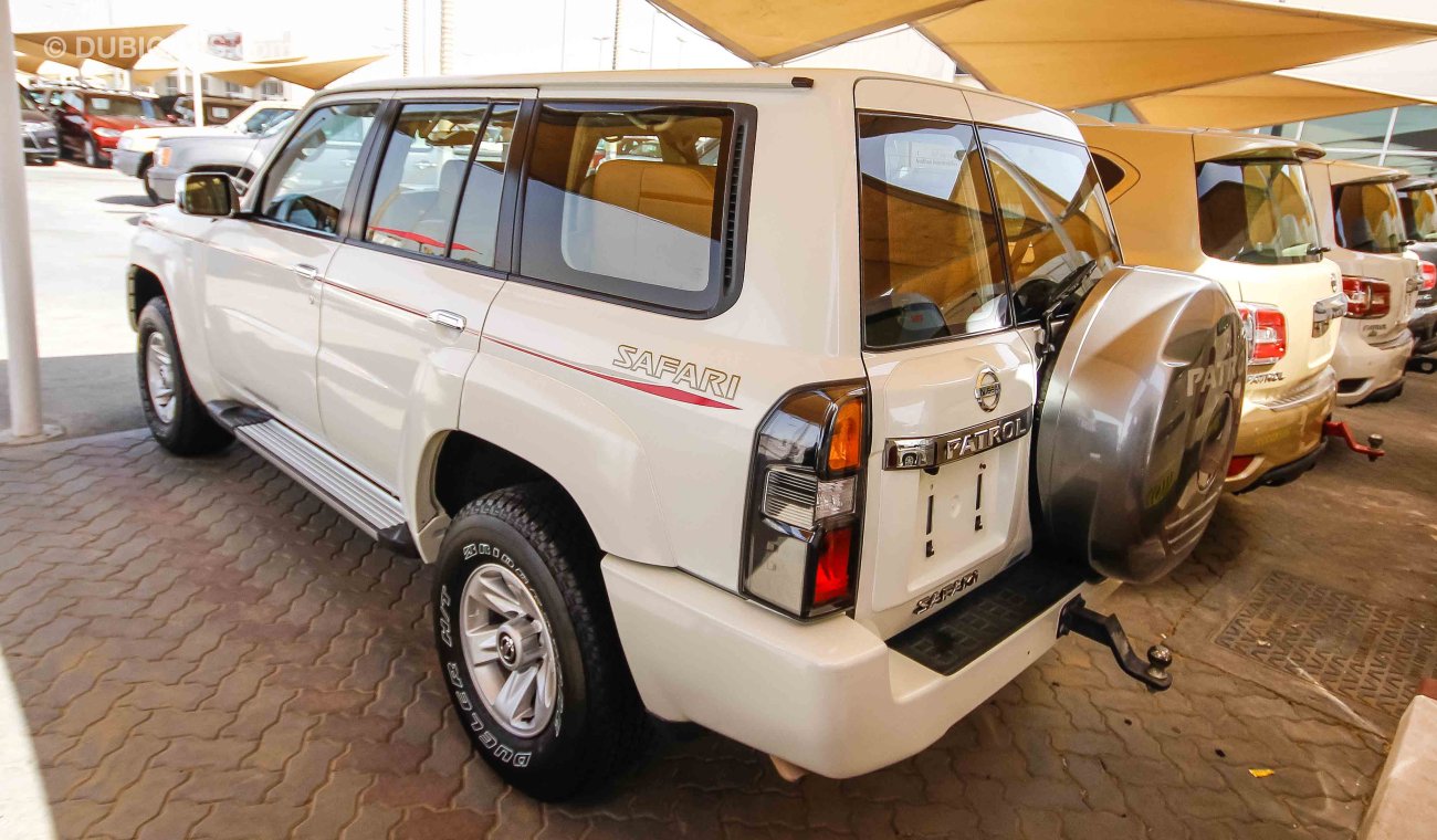 Nissan Patrol Safari