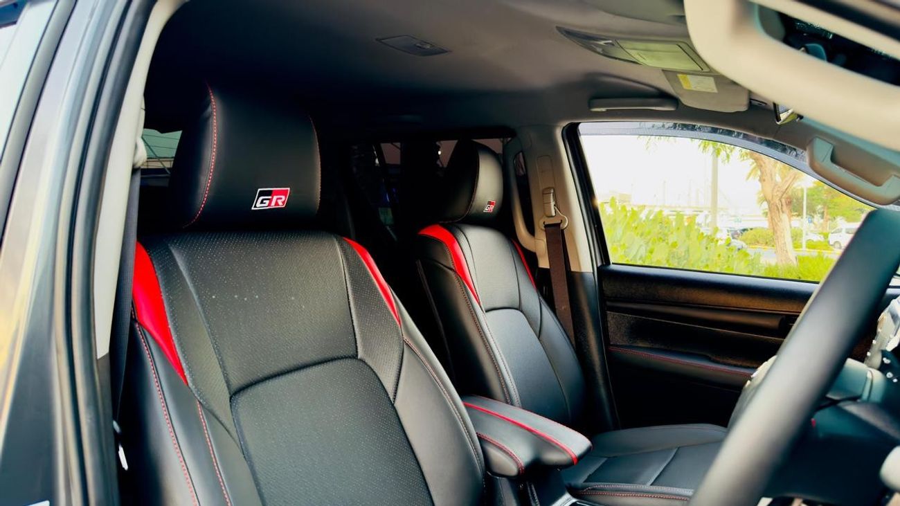 تويوتا هيلوكس -