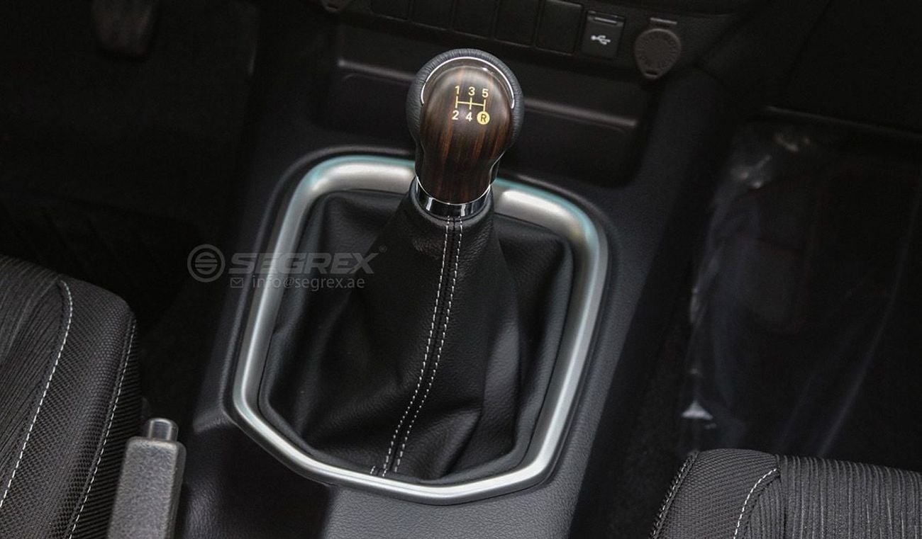 تويوتا هيلوكس 2025 Model Toyota Hilux DC, 2.7L Petrol, 4WD 5M/T