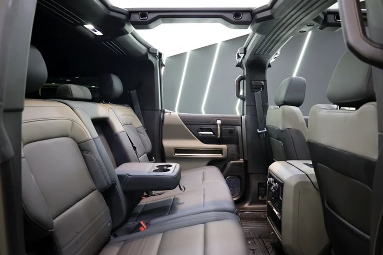 جي أم سي همر EV SUV