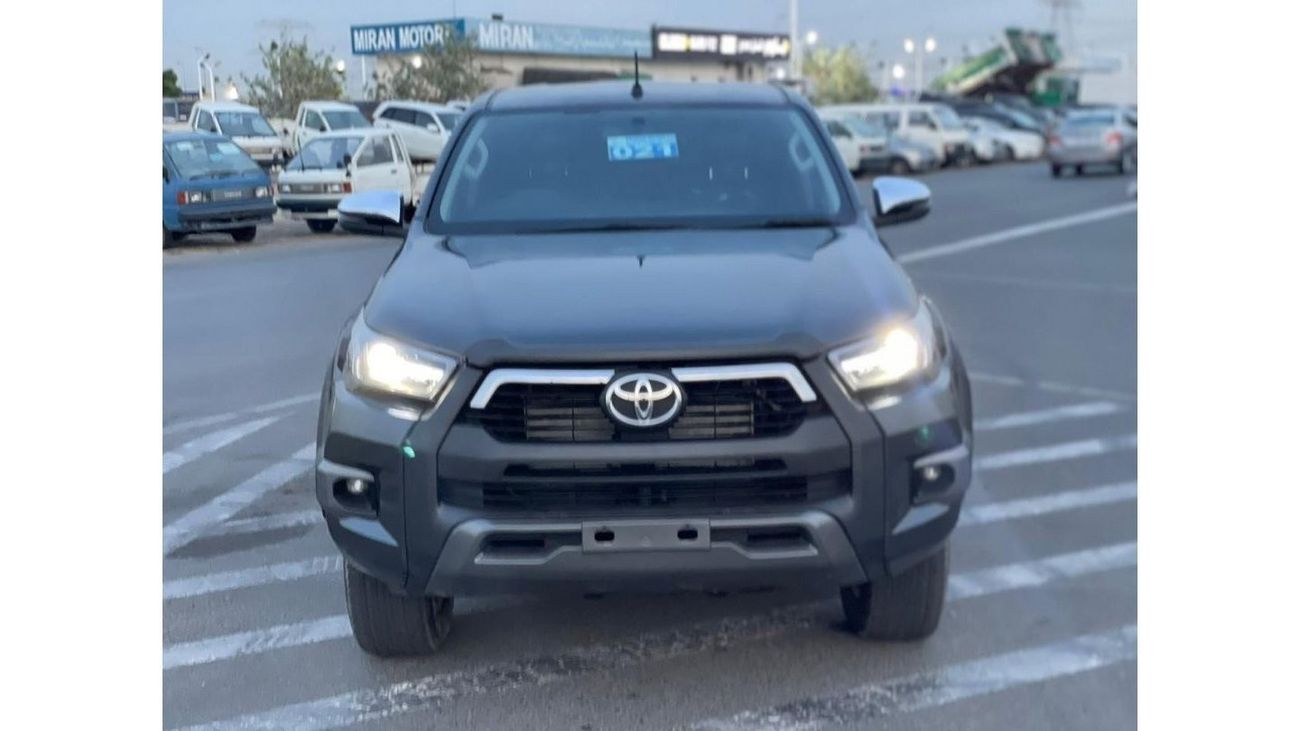 Toyota Hilux 2019 Toyota Hilux Adventure 2.8L V4 - Deisel - RHD -