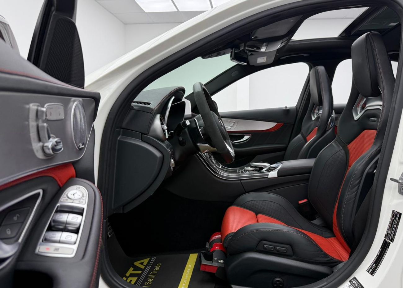 Mercedes-Benz C 63 S 2019 Mercedes Benz C63 S AMG, Warranty, Full Service History, Carbon Fiber Package, Full Option, GCC