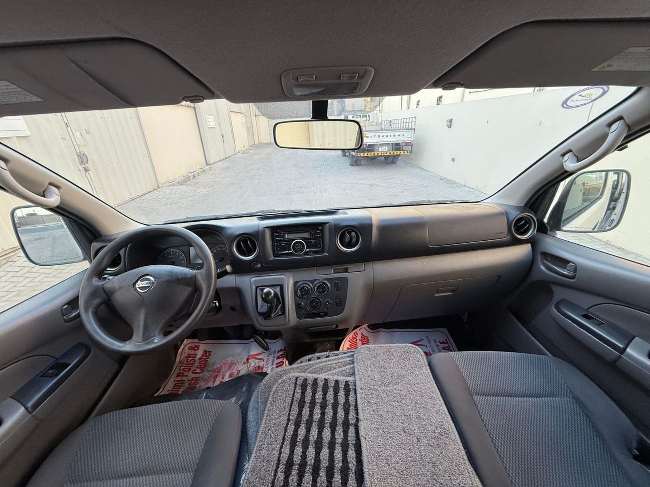 Nissan Urvan Petrol / Excellent