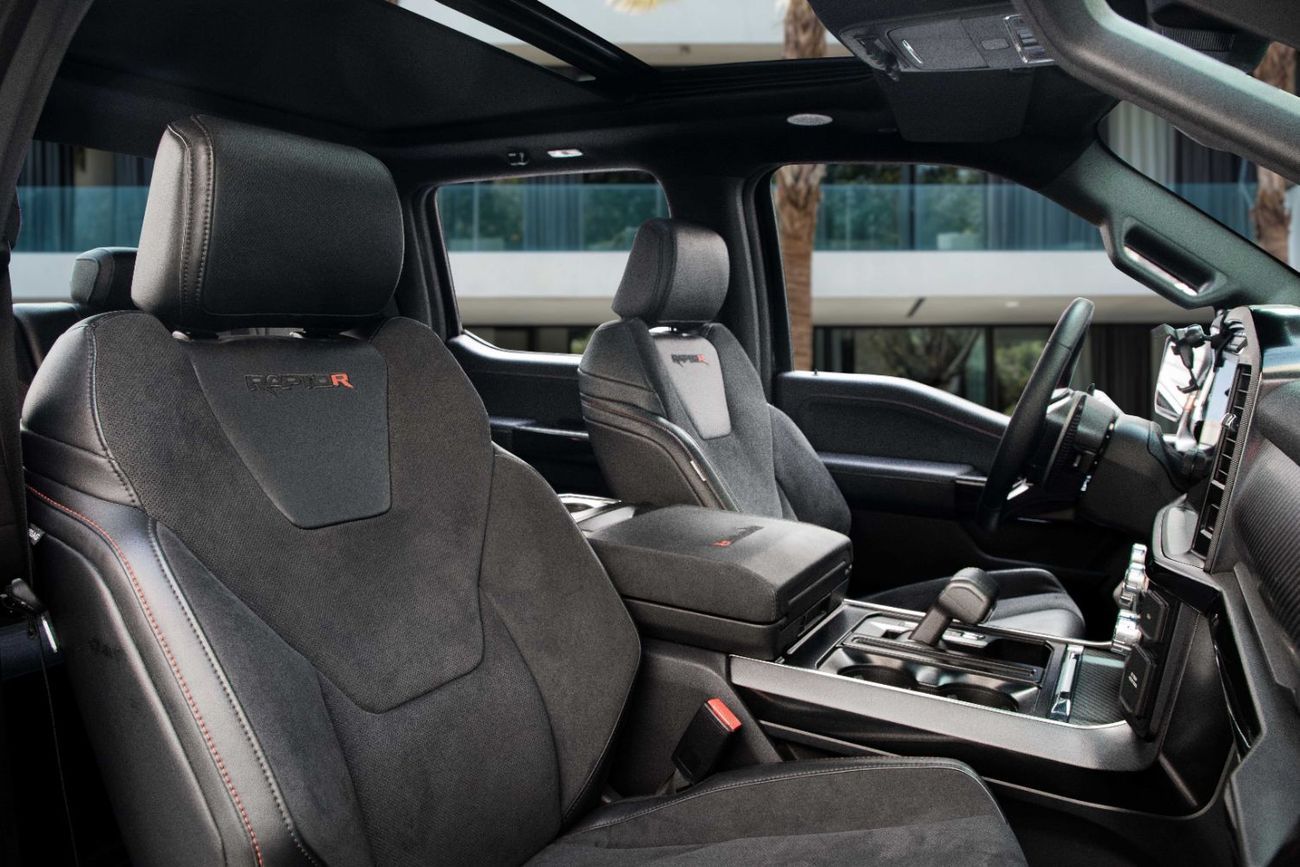 Ford F 150 Raptor F-150 Raptor R | 7,736 P.M | 0% Downpayment | Agency Warranty!