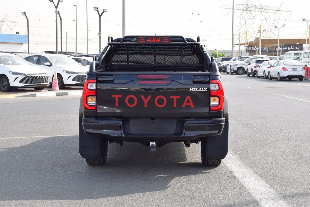 Toyota Hilux 4X4 Diesel 2.8L Right hand (Export Only)