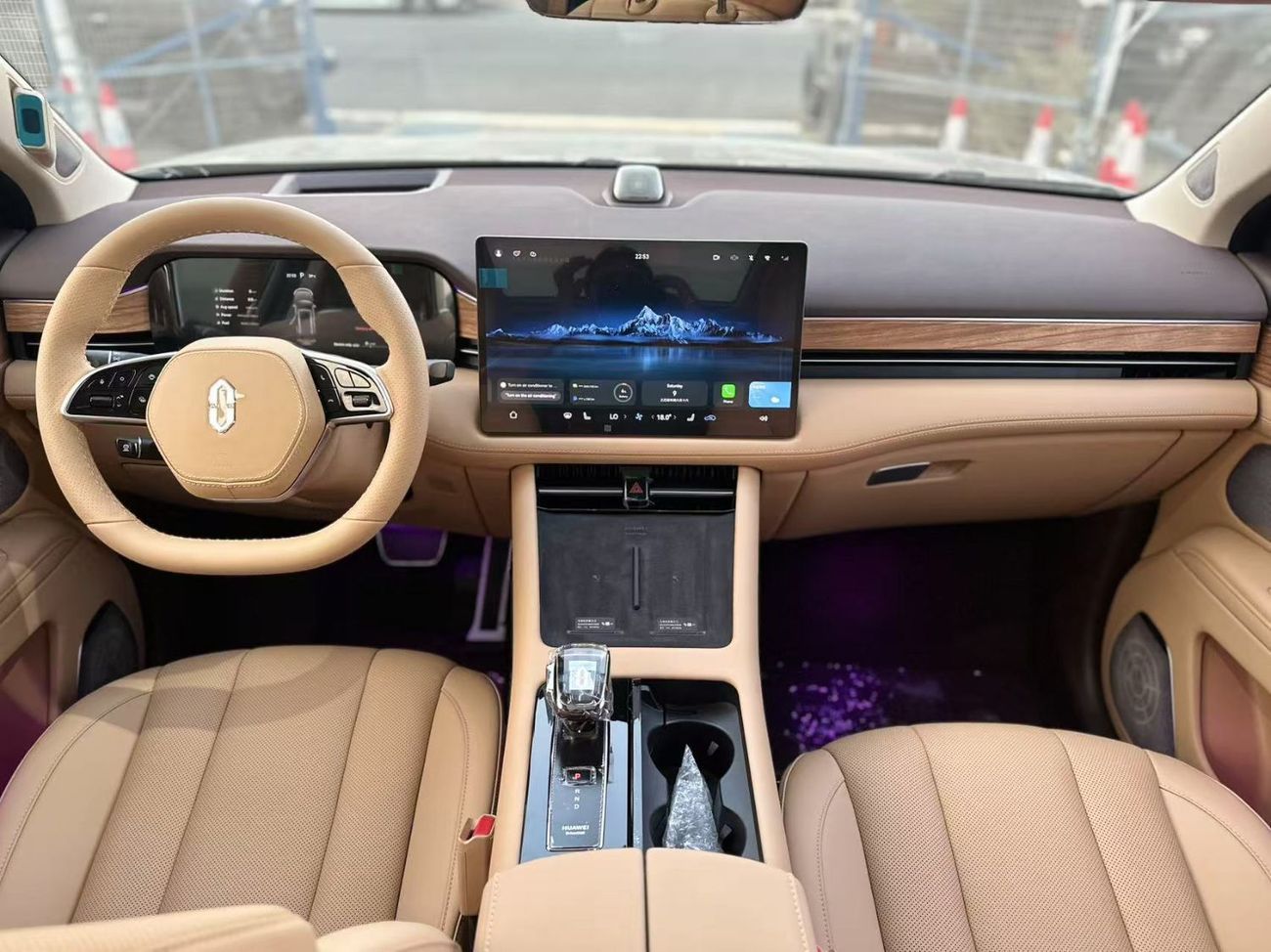 آيتو 7 AITO M7 PLUS, 4WD, Chinese version