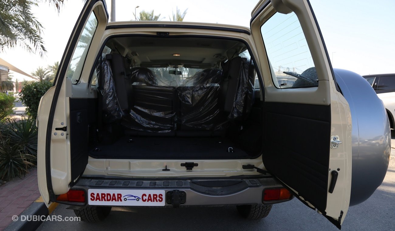 Nissan Patrol Safari 4 DOOR