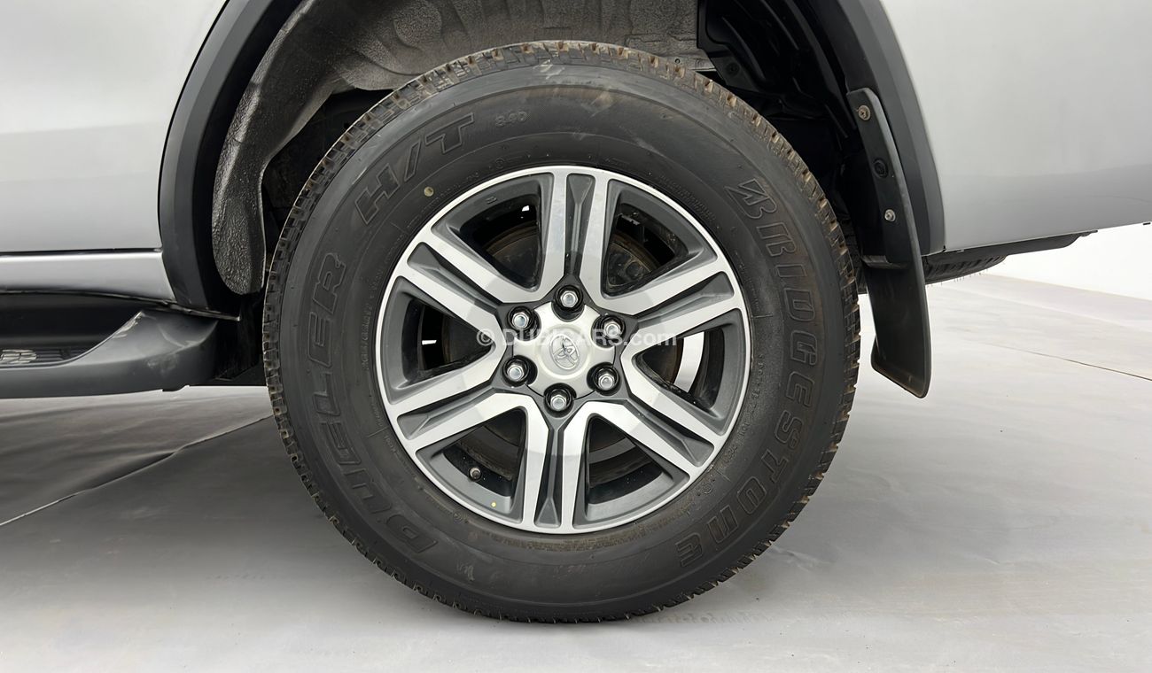 Toyota Fortuner 2700