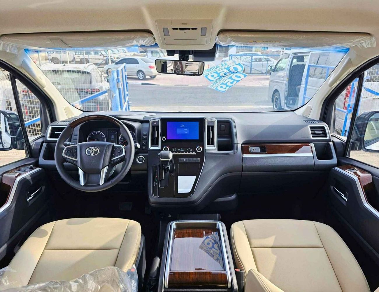 تويوتا جرافينا PREMIUM LUXURY/3.5L V6 PETROL A/T/360*CAMERAS, RADAR / VSC 8” MULTIMEDIA,VIP SEATS (CODE # GNPPR)