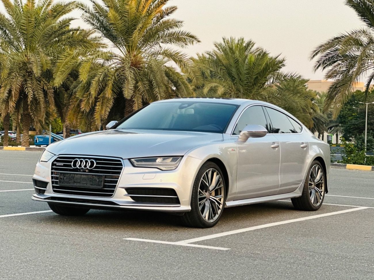 Audi A7 35 FSI quattro AUDI A7 MODEL 2016 GCC SPACE FULL OPTION