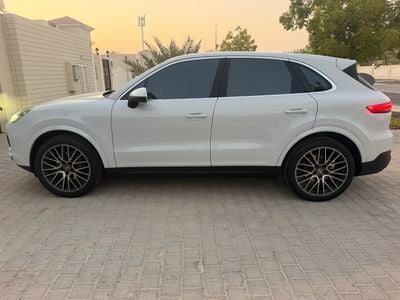Porsche Cayenne STANDARD