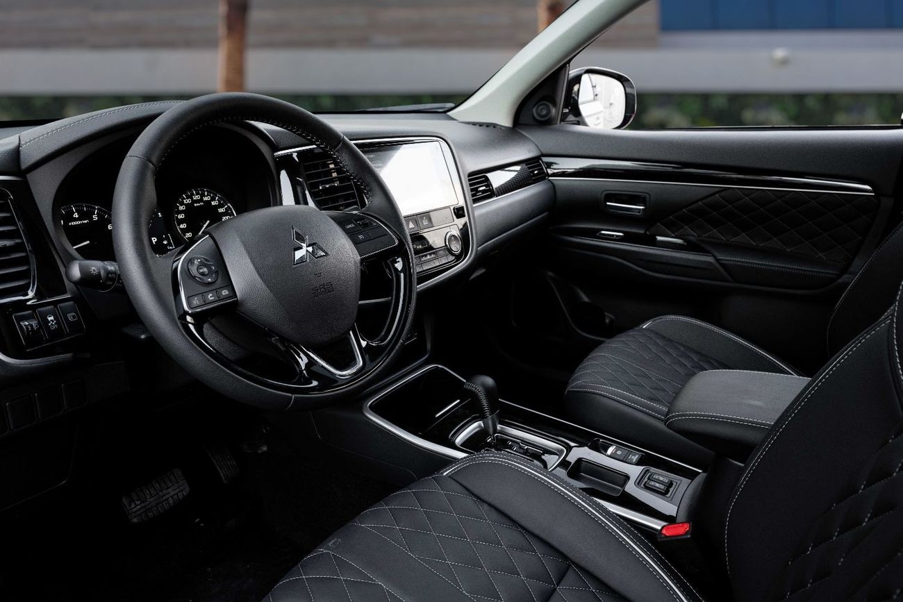 Mitsubishi Outlander | 1,508 P.M  | 0% Downpayment | ENJOY 7S!