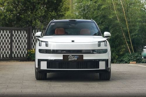 Lynk & Co 900 Ultra 2.0T