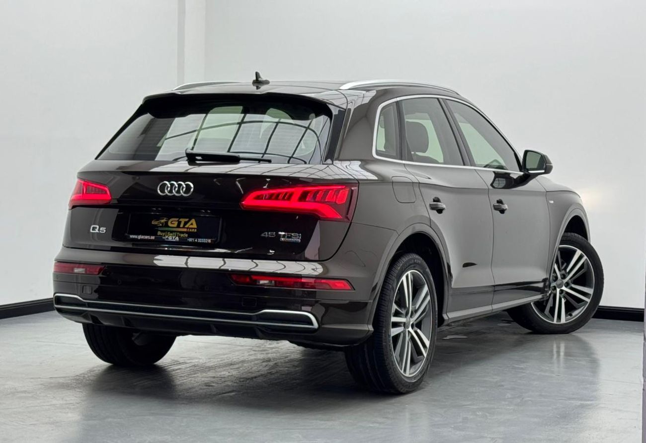 أودي Q5 45 TFSI Quattro S Line 2.0L (252 HP) 2018 AUDI Q5 S-Line 45TFSI Quattro, Warranty, Full Service Hist