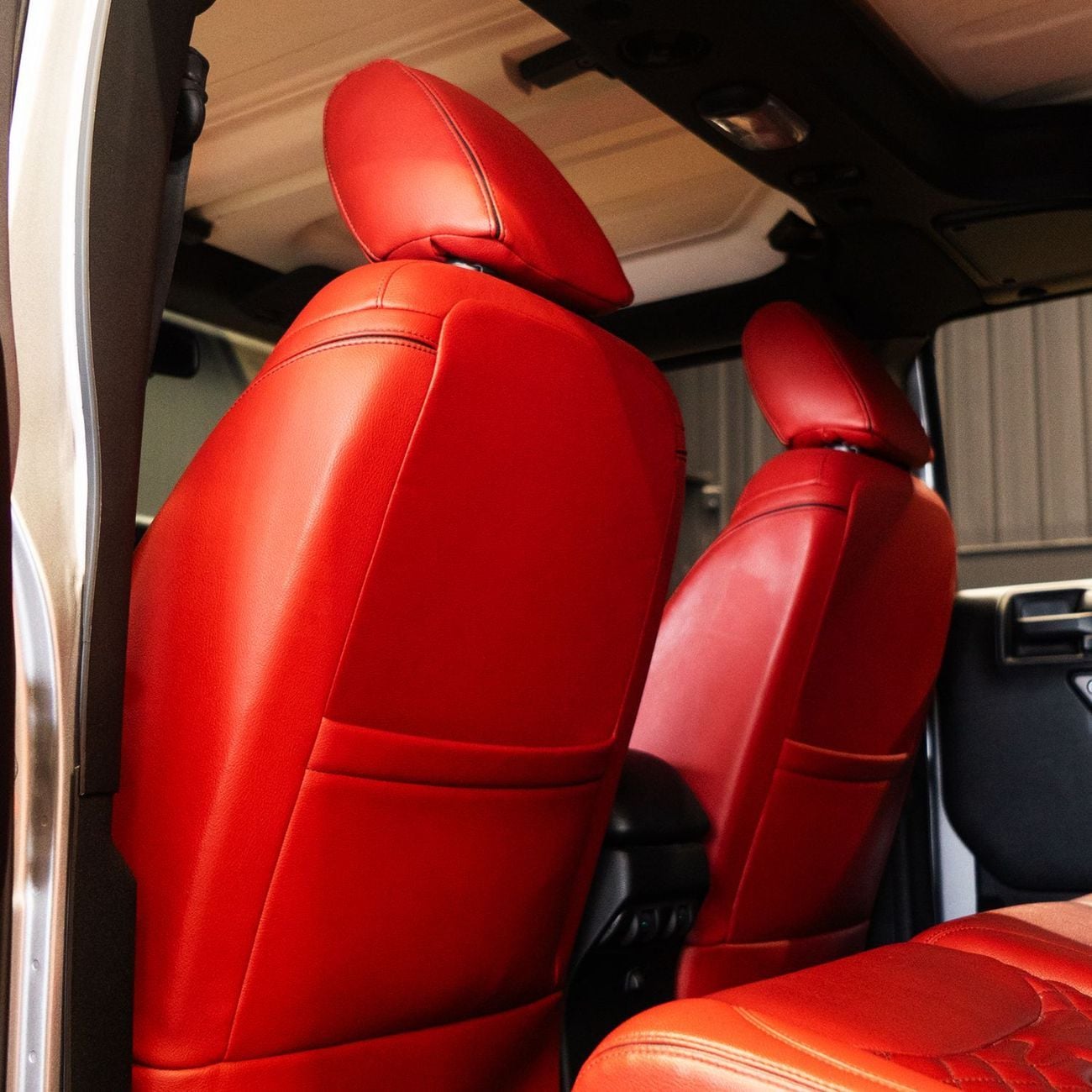 Jeep Wrangler Unlimited Sport 3.6L A/T AED 1,966 pm • 0% Downpayment • Jeep Wrangler Unlimited Sport  • 1 Year War