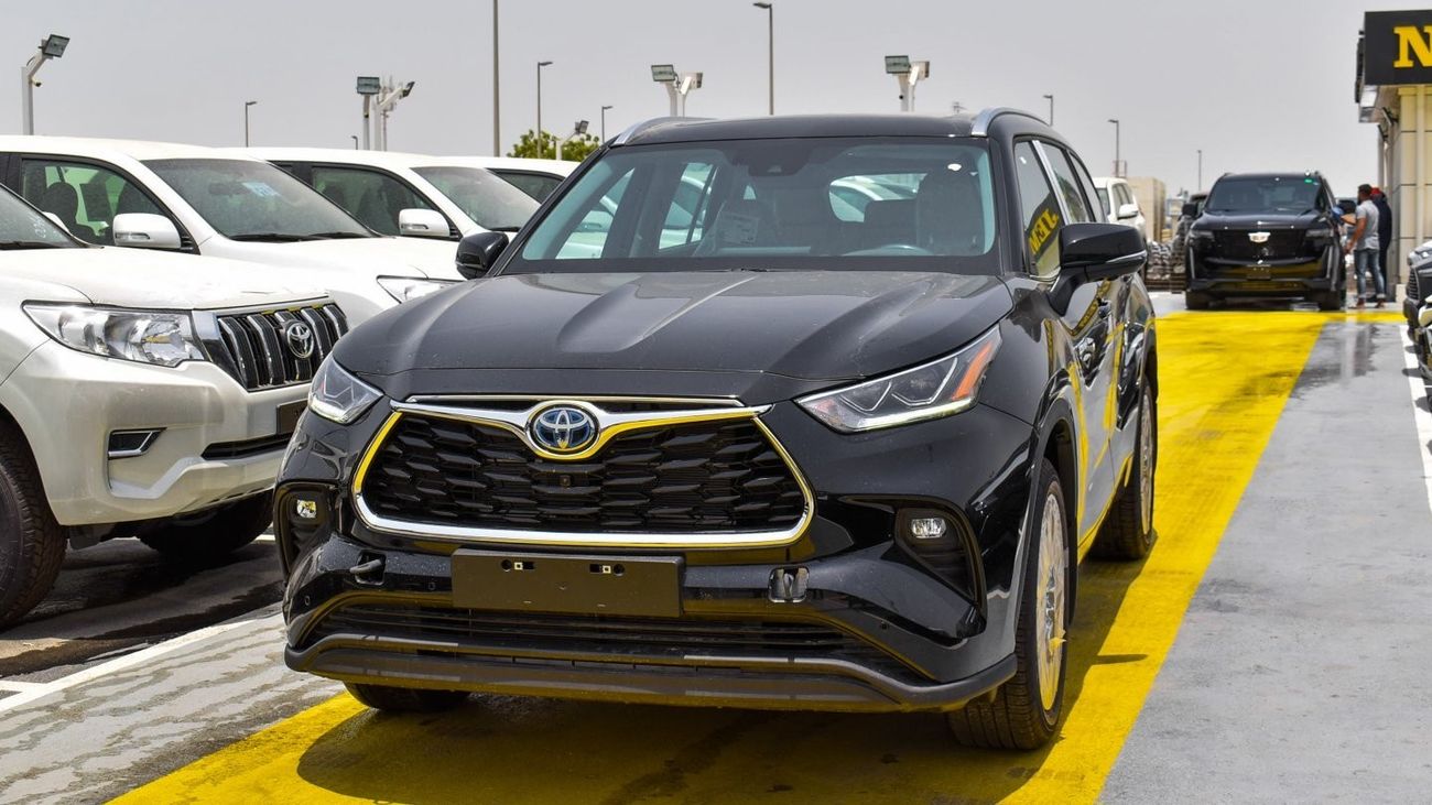 New Toyota Highlander Hybrid 2023 for sale in Dubai - 648089