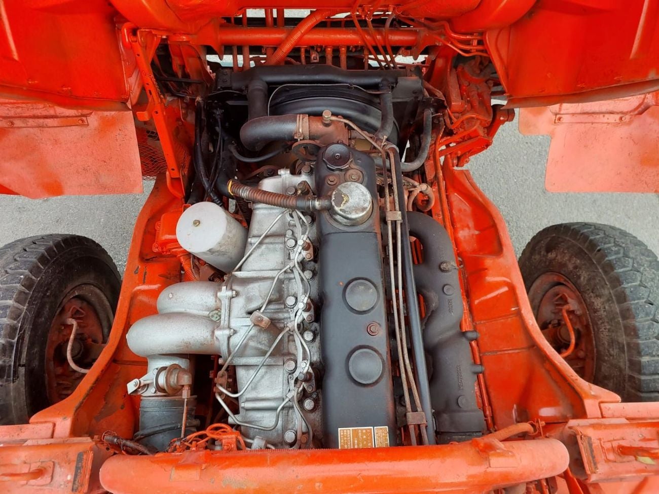 Mitsubishi Fighter (RAMADAN OFFER) MITSIBISHI FIGHTER MIGNON TRUCK RHD 1995 MODEL 8.2 L DIESEL MANUAL(PM01085)