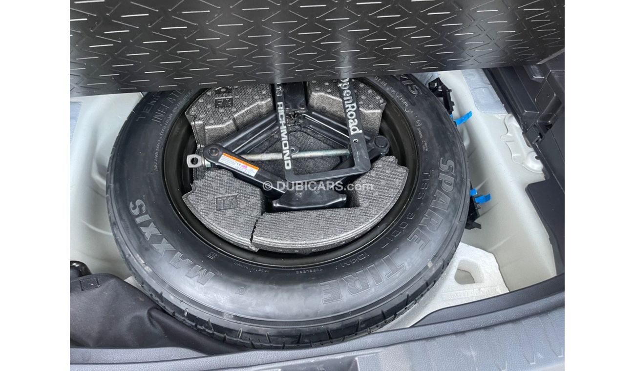 Toyota RAV4 XLE Hybrid AWD