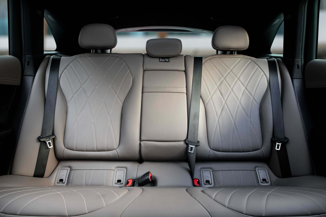 مرسيدس بنز EQE 500 EQE 500 4Matic | 4,309 P.M | 0% Downpayment | EQE 500 | GARGASH WARRANTY/SERVICE!