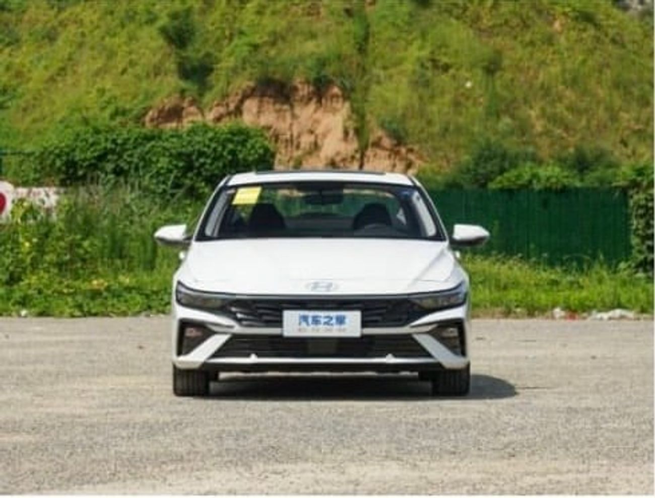 هيونداي إلانترا